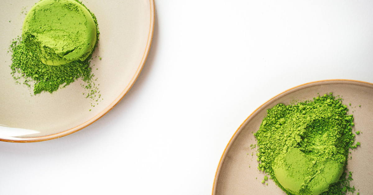 two plates with Matcha powder